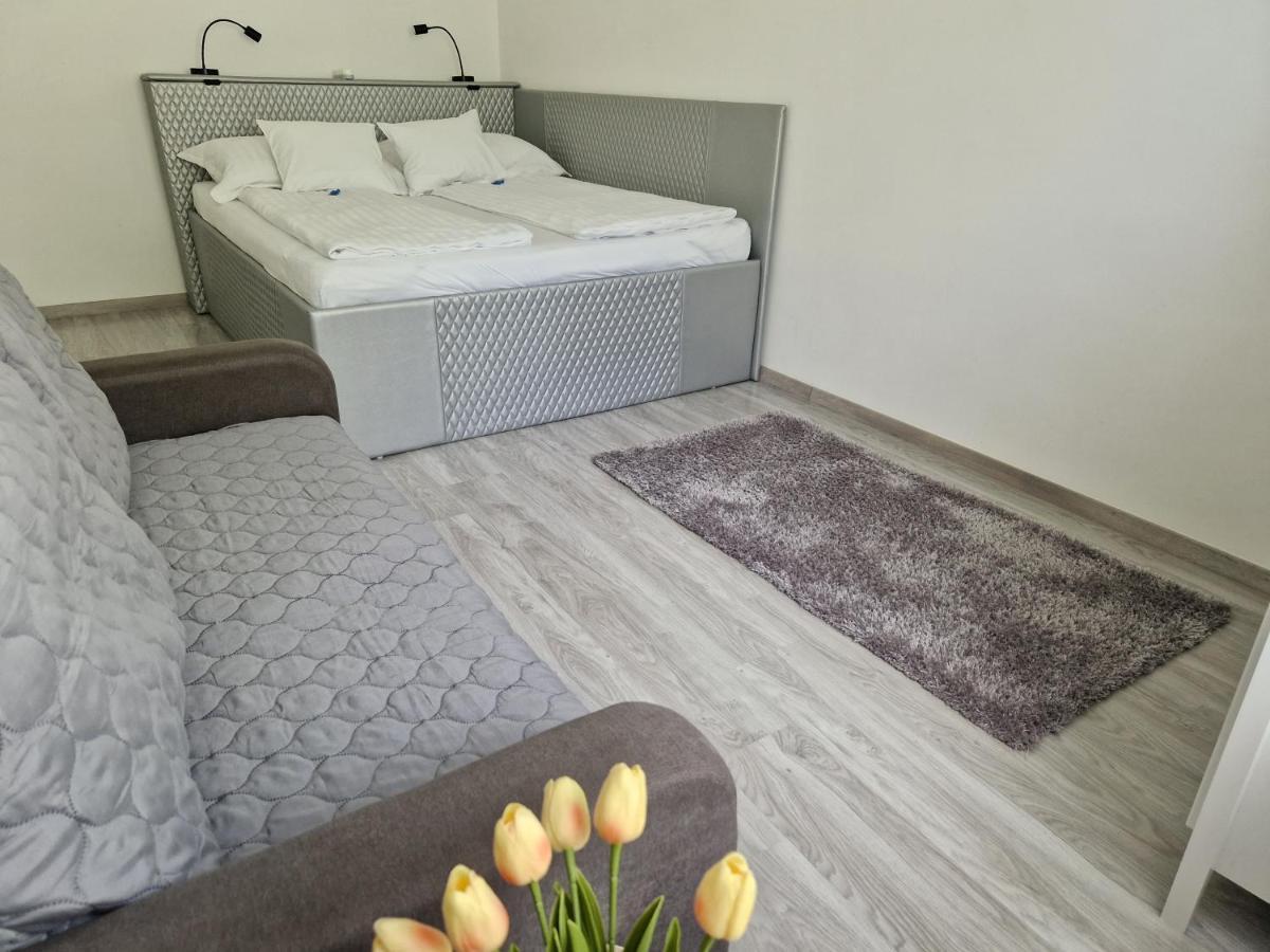 Martina Apartman Бекешчаба Экстерьер фото